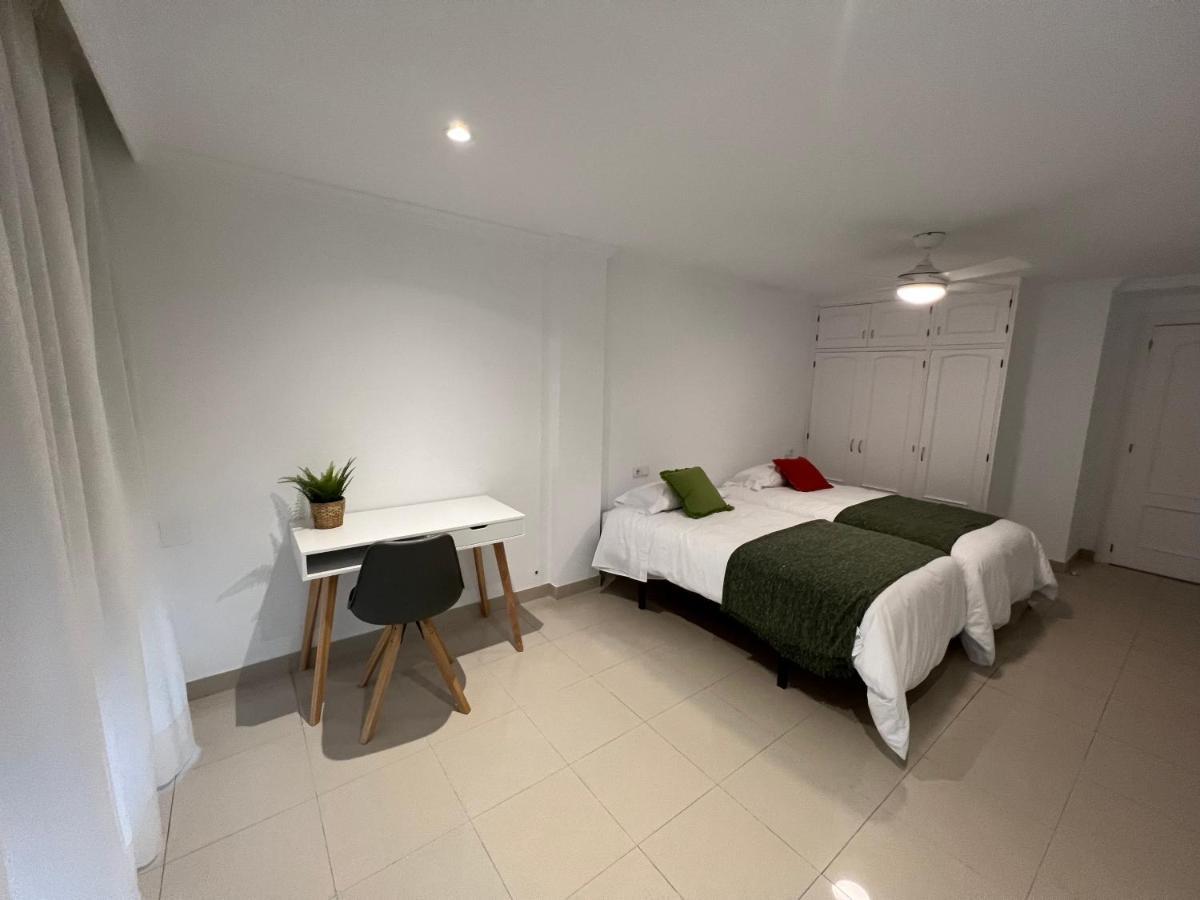 Apartamentos Ilice A 1 Minuto De La Playa De 베니돔 외부 사진
